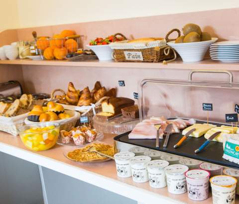 Petit-déjeuner Hôtel de Charme, Semblancay, La Mère Hamard